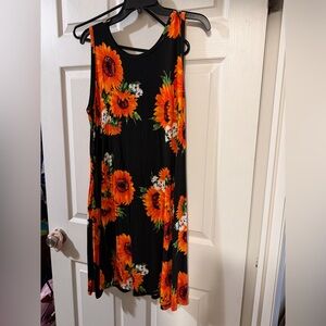 Floral Sleeveless Black Dress